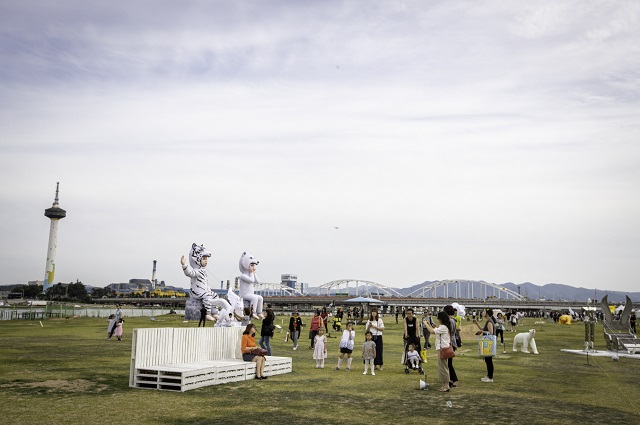 ▲ 지난해 제3기 시민축제기획단원의 아이디어인 ‘만남의 광장’ 전경.ⓒ포항시