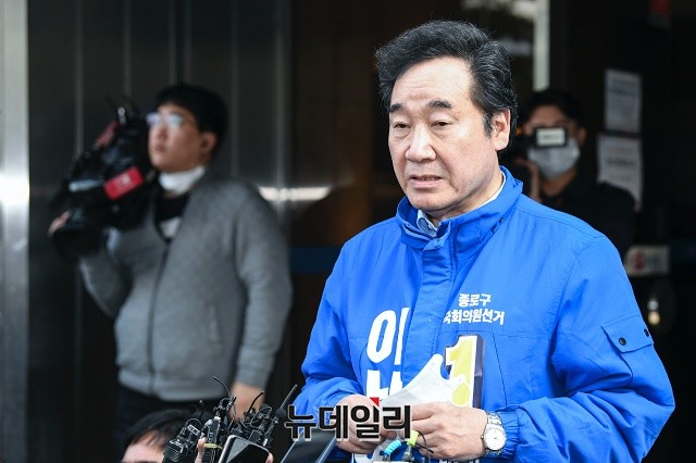 ▲ 서울 종로에 출마한 이낙연 더불어민주당 상임선대위원장ⓒ권창회 기자
