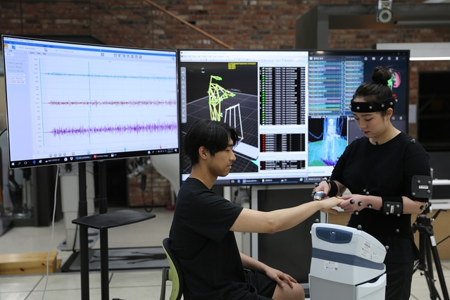 ▲ 계명대 산학협력단 미래산업사용성평가센터(센터장 의용공학과 이종하 교수)가 보건산업진흥원에서 시행하는 ‘고령친화제품 사용성평가 지원센터’ 지원사업에 선정돼 2024년까지 5년간 운영하게 됐다.ⓒ계명대