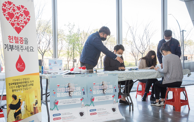 ▲ 캠페인 진행 모습 ⓒ 코오롱