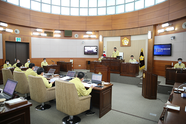 ▲ 봉화군의회는 제233회 임시회를 열어 2020년도 제1회 추가경정 예산안 심의, 조례 제･개정 안건 등을 처리했다.ⓒ봉화군