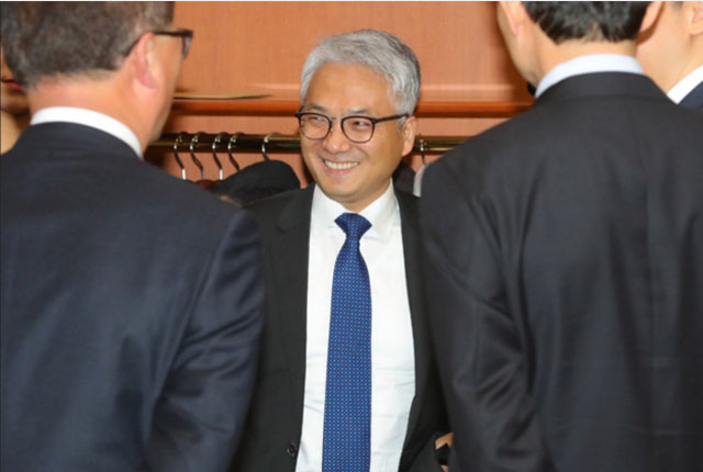 ▲ 국정원장 상근특보를 지냈던 박선원 씨. 그 전에는 주상하이 총영사를 지냈다. 삼민투 위원장 출신으로 미국문화원 점거 사건에 가담했다. ⓒ뉴시스. 무단전재 및 재배포 금지.