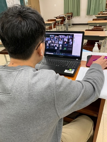 ▲ 계성고등학교(교장 박현동)는 온라인 개학을 활용해 다양한 수업 방법을 제공하고 학생자치활동도 온라인을 적극적으로 활용해 실시하고 있다.ⓒ대구시교육청