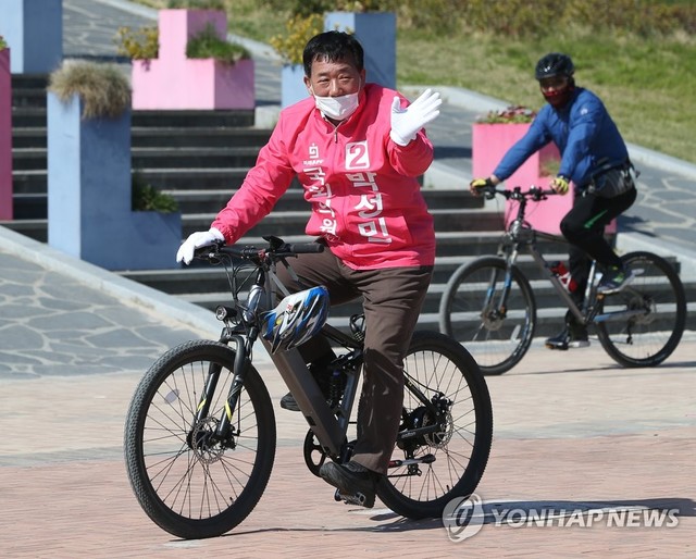 ▲ 울산중구에 출마한 박성민 미래통합당 후보ⓒ연합뉴스