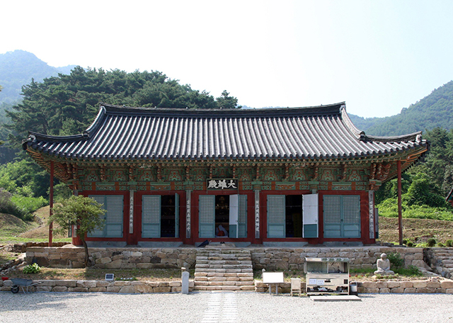 ▲ 안동 봉황사 대웅전이 국가지정문화재 보물로 지정예고됐다.ⓒ안동시