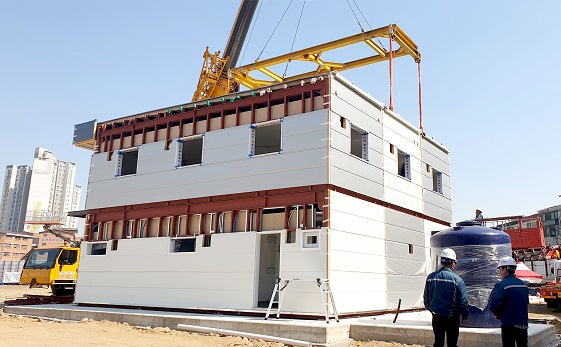 ▲ SK건설은 부평 SK뷰 해모로 부지에 모듈러 공법으로 현장사무실을 설치했다. ⓒ SK건설