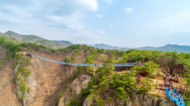 ▲ 원주 간현관광지 소금산 출렁다리.ⓒ원주시