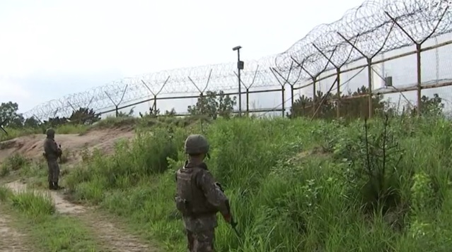 ▲ 전방초소 TV화면 캠처ⓒ연합뉴스