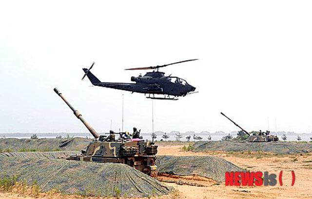 ▲ 2012년 6월 서북도서 일대에서 육·해·공군·해병대가 합동으로 실시한 방어훈련. 9.19 남북군사합의 이후에는 이런 훈련을 하지 않고 있다. ⓒ뉴시스. 무단전재 및 재배포 금지.