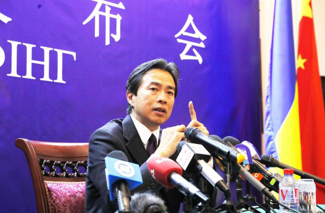 ▲ 두웨이 대사가 우크라이나에서 근무하던 당시 모습. ⓒ뉴시스 신화. 무단전재 및 재배포 금지.