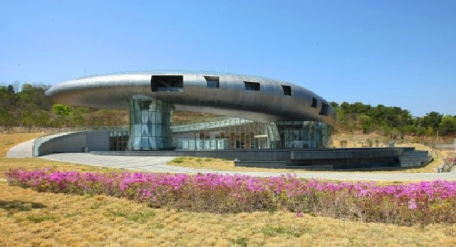 ▲ 원자력환경공단은 온라인 채용멘토링‧VR 방폐장체험 등 언택트 정보를 활성화 한다.ⓒ한국원자력환경공단