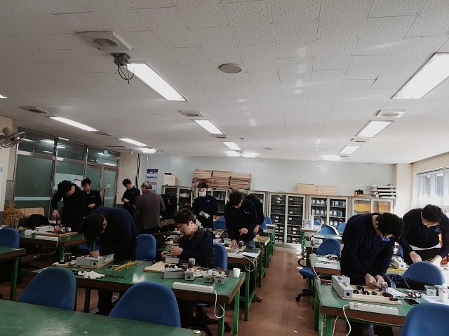 ▲ 포항시는 미래신산업 인재양성과정 교육훈련생을 모집한다.ⓒ포항시