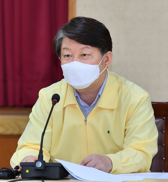 ▲ 권영진 대구시장은 “단 하나의 기업이라도 더 생존하고, 단 하나의 일자리라도 더 지켜질 수 있도록 대구시의 모든 역량을 다하겠다”고 밝혔다.ⓒ대구시