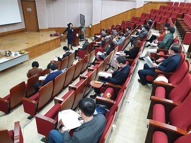 ▲ 경북교육청은 다과목 전문성을 높이기 위해 고교학점제 지원교사 대학원 등록금 4억원을 지원한다.ⓒ경북교육청