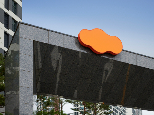 ▲ 새로운 BI가 적용된 'e편한세상 옥정 메트로포레' 문주. ⓒ 대림산업