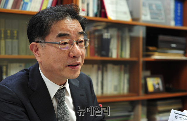 ▲ 이 변호사는 현 정부의 종북인사들에 대해 