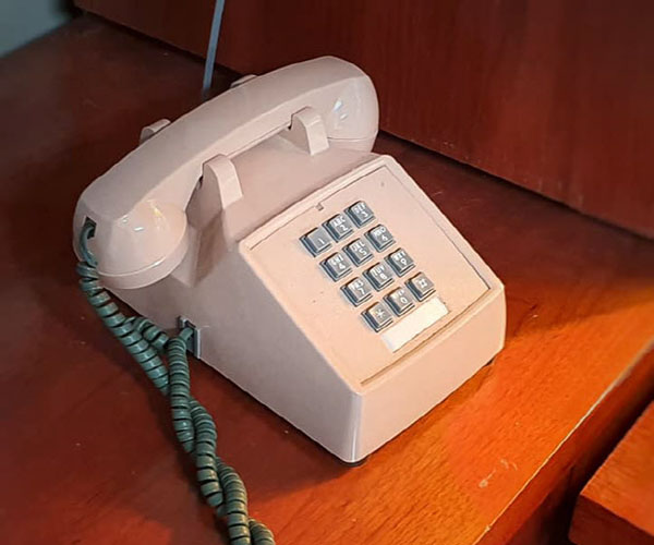 ▲ 유엔사가 지난 2월 페이스북에 공개한 북한군과의 직통전화. 북한은 한국과의 모든 통신선은 폐쇄했지만 유엔사와의 직통전화는 그대로 유지했다. ⓒ유엔사 페이스북 캡쳐.