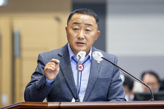 ▲ 경북도의회 이재도 의원(교육위원회, 포항)은 포스코의 환경오염에 대해 경북도가 방관하고 있다고 대책마련을 촉구했다.ⓒ경북도의회
