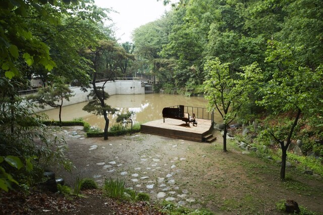 ▲ 숲속 음악회 연못무대.ⓒ예술의전당