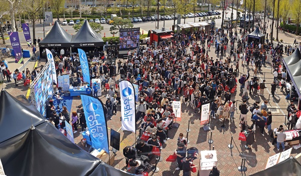 ▲ 지난해 4월 '2019 스무살우리 리그오브레전드 챔피언스 코리아 스프링 결승전' 현장 모습. ⓒ우리은행