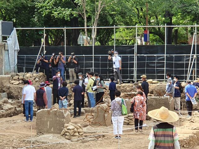 ▲ 대구시는 16일 사적 제538호 ‘대구 경상감영지’(2017.4.26 지정) 주변 구(舊) 대구경북지방병무청 부지 유적 발굴조사에서 지금까지 확인된 내용을 발표하고 현장을 일반에 공개했다.ⓒ대구시