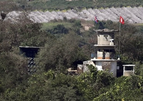 ▲ 지난 2017년 8월 비무장지대(DMZ) 북측 초소의 대남 확성기 모습. ⓒ연합뉴스