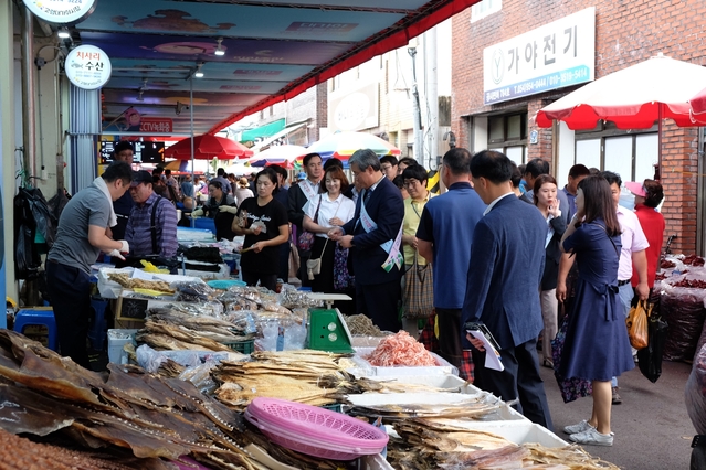 ▲ 고령대가야시장에서는 중소벤처기업부에서 개최하는 ‘대한민국 동행세일’을 29일, 7월 4일, 7월 9일 3회에 걸쳐 진행한다.ⓒ고령군