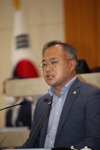 ▲ 5분 자유발언하는 배상신 시의원.ⓒ포항시의회