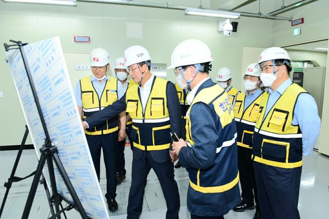 ▲ 김종갑 한전사장이 154㎸ 왕곡변전소를 찾아 현장 점검에 나섰다 ⓒ한전 제공