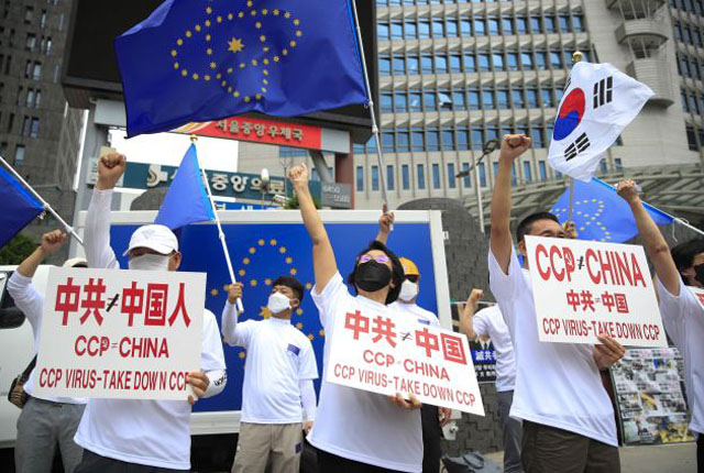 ▲ 서울 명동 주한 중국대사관 앞에서 열린 홍콩 보안법 반대 시위. 참가자들은 국내에 머물고 있는 정상적인 중국인들이다. ⓒ뉴시스. 무단전재 및 재배포 금지.