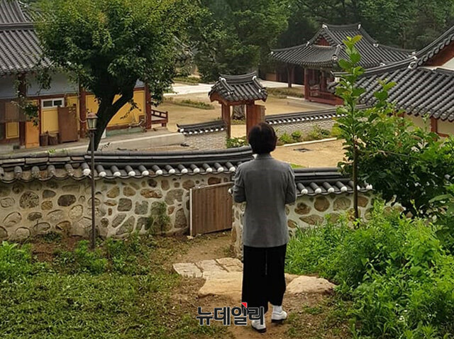 ▲ 연가를 내고 산사에 머무르고 있는 추미애 법무부 장관. ⓒ추미애 페이스북