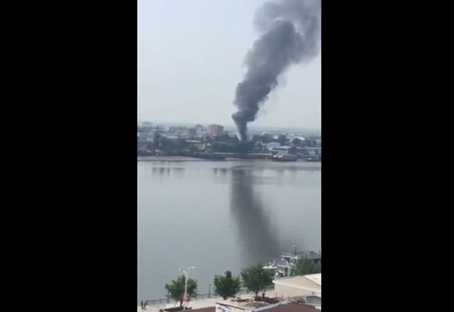 ▲ 지난 9일 신의주 강안역에서 발생한 화재. 중국 단둥에서 촬영한 것이다. ⓒ자유아시아방송 관련영상 캡쳐.