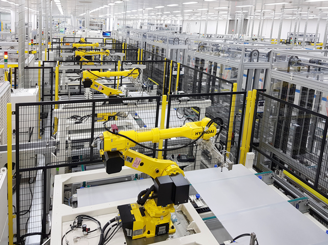 ▲ 현대에너지솔루션 태양광 스마트팩토리 내부 전경.ⓒ현대중공업그룹