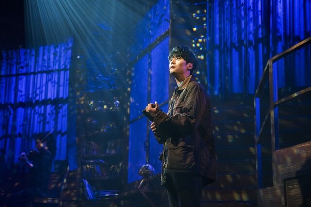 ▲ 뮤지컬 '더 모먼트' 공연 장면.ⓒ스탠바이컴퍼니