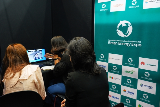 ▲ 코로나19로 인해 △온라인 수출상담회 △개막식 엑스코TV 라이브 방송 △컨퍼런스 온·오프라인 동시세션 등 그린에너지엑스포 사상 최초로 행사를 온·오프라인 투트랙으로 진행된 것도 특이하다.ⓒ엑스코