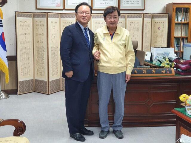 ▲ 김부겸 전 행안부 장관은 권영세 안동시장이 민주당 입당을 확약했다고 밝혔다.ⓒ김부겸 사무실