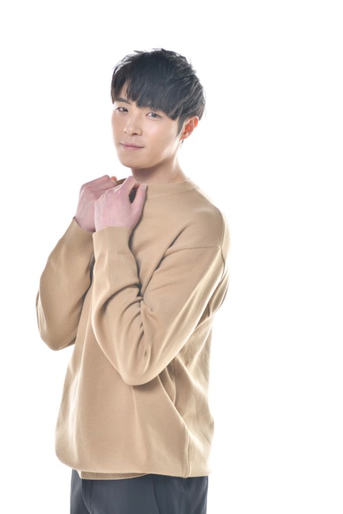 ▲ 뮤지컬 '비스티'에서 '민혁' 역을 맡은 배우 박정원.ⓒHJ컬쳐