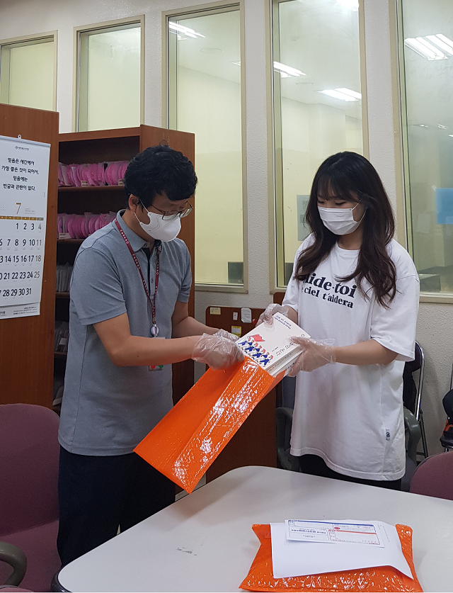 ▲ 위덕대학교는 도서대출 안심택배 서비스를 실시했다.ⓒ위덕대