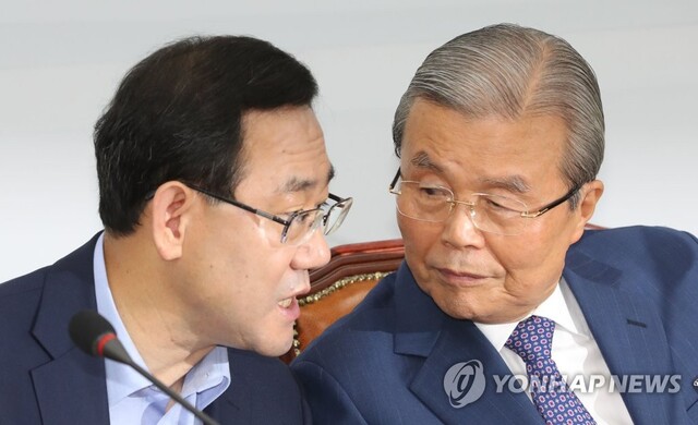 ▲ 미래통합당 주호영 원내대표(왼쪽)와 김종인 비상대책위원장.ⓒ연합뉴스