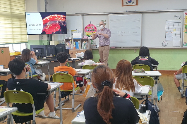 ▲ 예천군은 도시지역에 비해서 열악한 교육환경 개선과 글로벌 시대 지역의 우수 인재 양성, 교육 경쟁력 강화를 위해 관내 초등학교 5학년 학생들을 대상으로 영어체험학습을 운영한다.ⓒ예천군