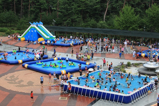 ▲ 울진엑스포공원 야외물놀이장 사진.ⓒ울진군