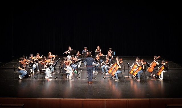 ▲ 음성군립 청소년오케스트라가 오는14일 오후 7시30분 음성문화예술회관 대공연장에서 창단연주회를 연다.ⓒ음성군