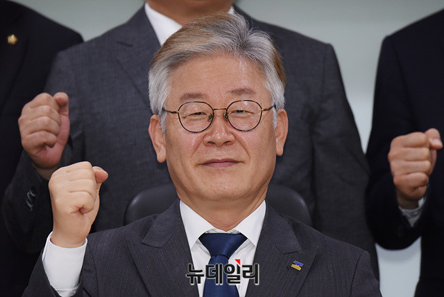 ▲ 이재명(사진) 경기도지사가 26일 CBS '김현정의 뉴스쇼'에 출연해 