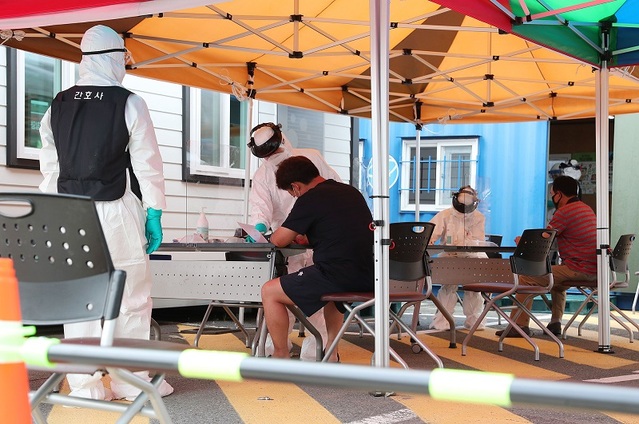 ▲ 충남도가 청양군에 설치한 선별진료소.ⓒ충남도