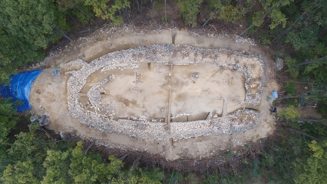 ▲ 대구시는 수성구 두산동 산26번지 일원에 위치한 ‘대구 법이산 봉수대’를 시지정문화재인 기념물 제18호로 지정했다.ⓒ대구시