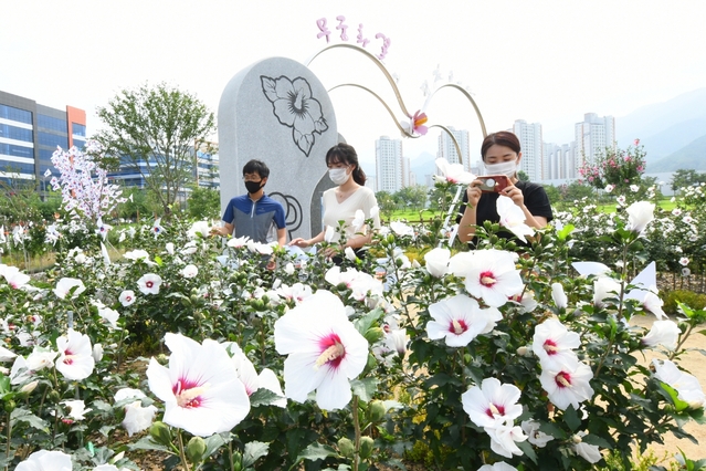 ▲ 대구 달성군은 산림청 주관 ‘제7회 나라꽃 무궁화 명소 공모’에서 특별상을 수상했다.ⓒ달성군