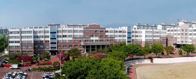 ▲ 기업 맞춤형 주문식교육대학인 영진전문대학이 23일부터 수시모집을 통해 2541명을 선발한다.ⓒ영진전문대