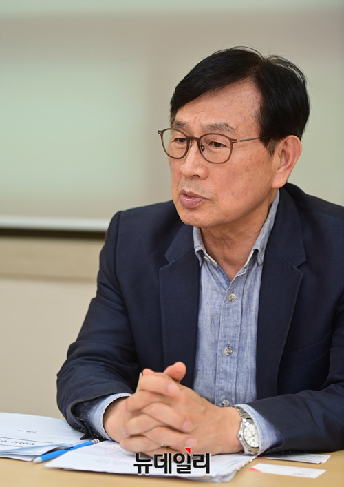 ▲ 유재중 전 국민의힘 의원. 유 전 의원이 주도해 설립한 '가유(可YOU) 포럼'은 지난 20일께 회원수 1만 명을 돌파했다. ⓒ정상윤 기자