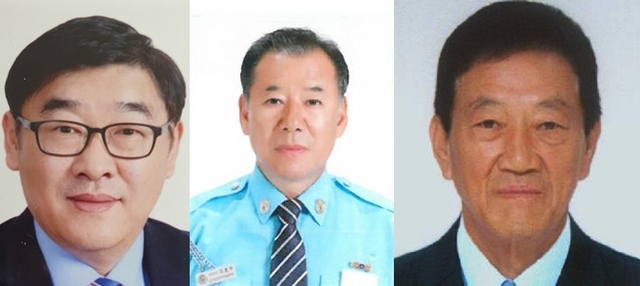 ▲ 경북 영주시는 지난 25일 ‘제24회 영주시민대상’ 수상자로 3명을 최종 선정했다. 좌로부터 지역경제활성화 부문에 전재문(휴천1동), 봉사 및 효행 부문에 김종대(문수면), 문화·체육 부문에 우영복(하망동)씨.ⓒ영주시