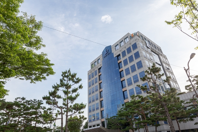 ▲ 대구도시공사(사장 이종덕)는  지방공기업평가원이 실시한 ‘2020년 혁신우수 지방공공기관’ 평가에서 혁신 우수기관으로 선정됐다. 사진은 대구도시공사 전경.ⓒ대구도시공사